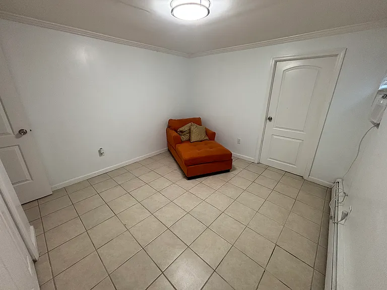 19 Minnesota Ave #1 — Photo 6