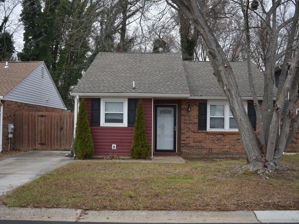 315 Pond View Ln, Bear, DE