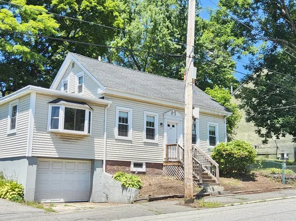 22 Mill St, Haverhill, MA 01830
