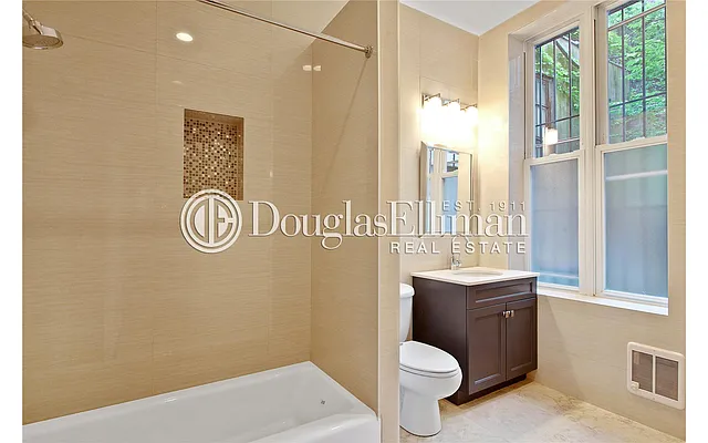 Rented by Douglas Elliman | media 20