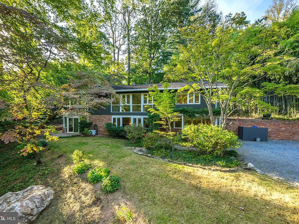 1st image of 7108 Broxburn Dr