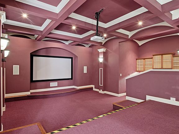 4th image of 404 Vista Rdg