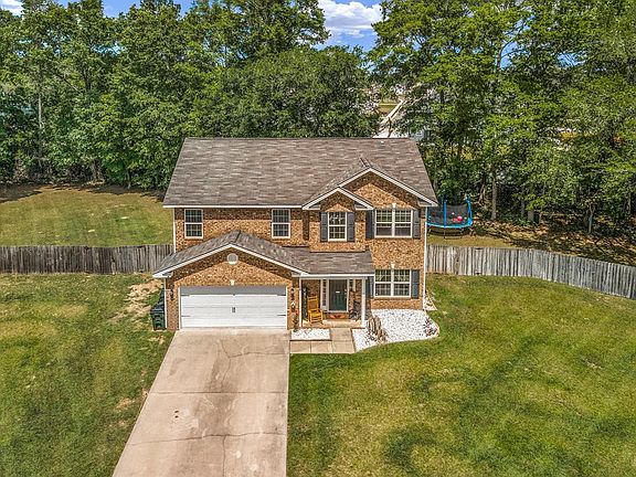 4th image of 117 Arbor Cir NE