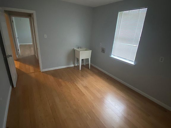 4th image of 1733 France St #1