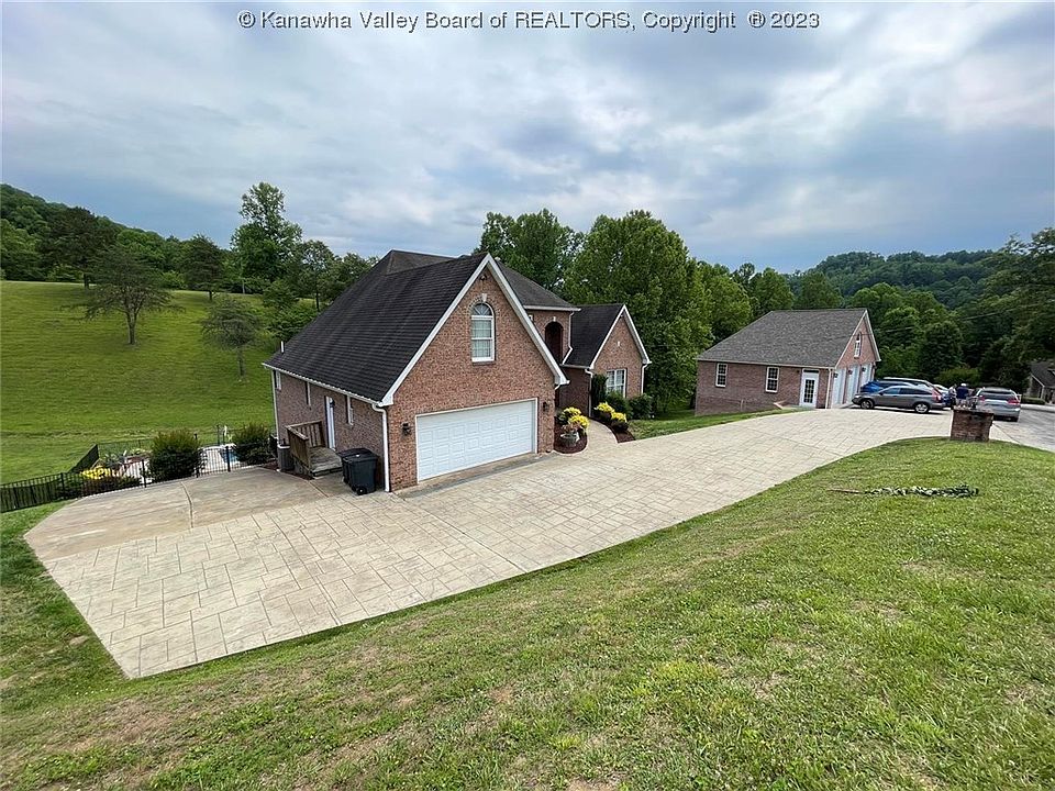 523 Dogwood Dr, Peytona, WV 25154 Zillow