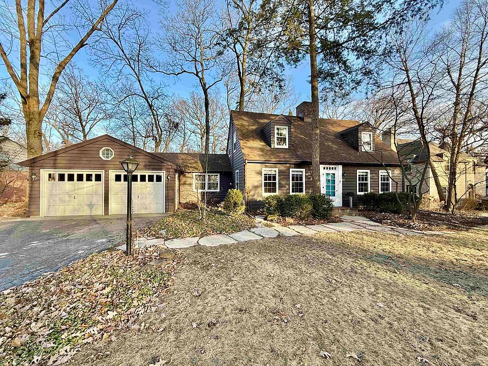 1st image of 217 Palm Ave