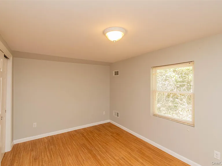 797 Forest Glen Rd — Photo 18