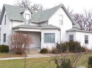 1120 West St, Grinnell, IA 50112