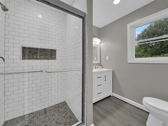 4th image of 1212 Irby Dr