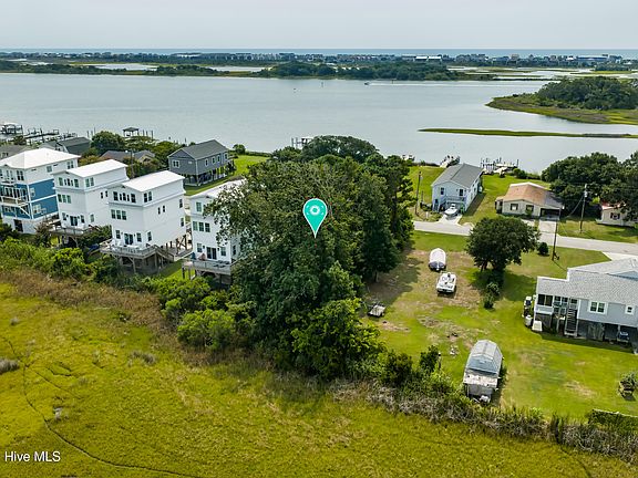 2nd image of L88 Atkinson Point Road