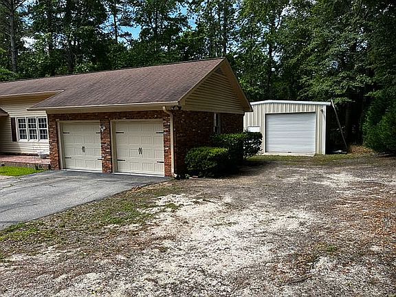 Double garage and shop