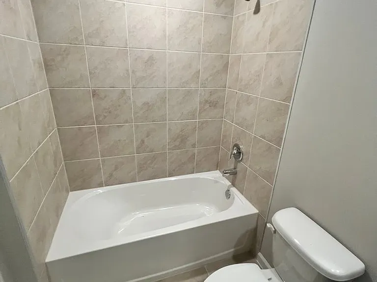 5951 NW Baynard Dr — Photo 38