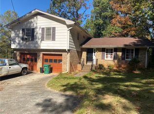 5270 Rockbridge Rd, Stone Mountain, GA 30088