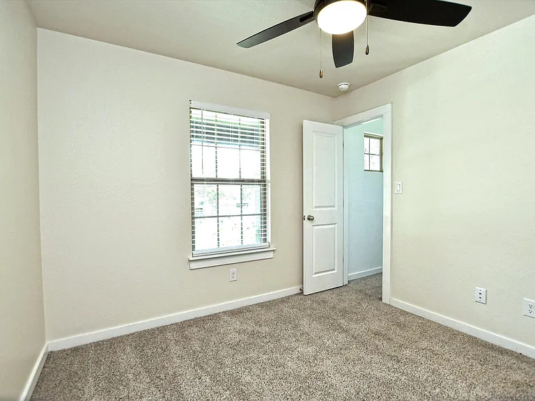 10620 W Lakeview Dr — Photo 21