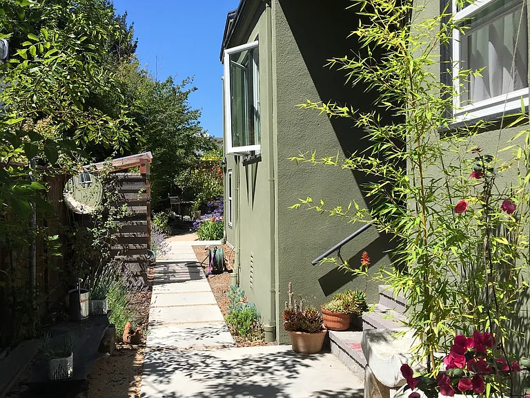 1831 Woolsey St — Photo 17