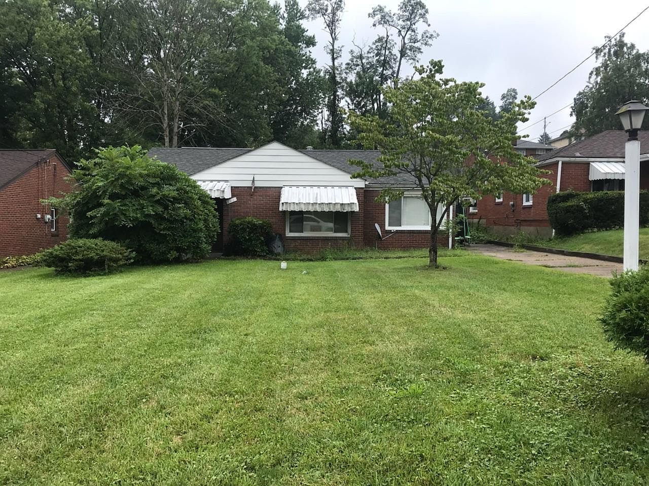 809 Everglade Dr, Mckeesport, PA 15135 | Zillow