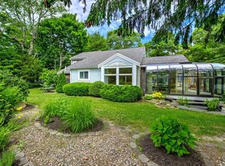 4380 Falmouth Rd, Cotuit, MA 02635