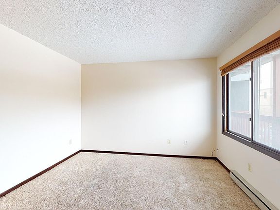 4th image of 133 Beedle Dr Unit 12