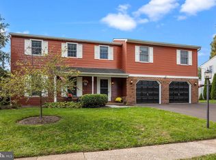 556 Yoder Rd, Harleysville, PA 19438