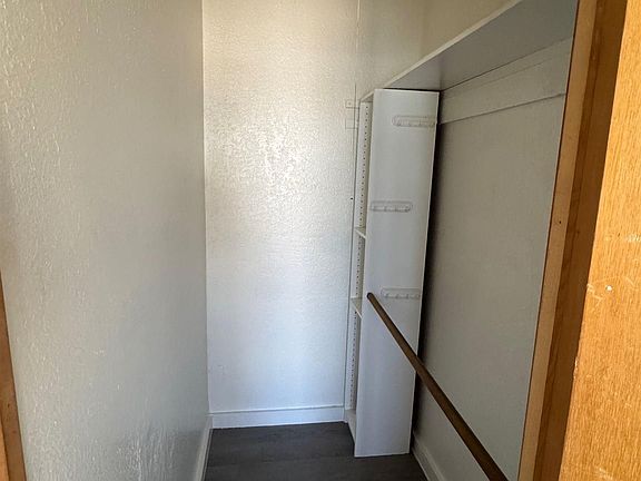 4th image of 202 N 8th St