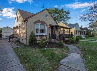 28 Flora Rd, Cheektowaga, NY 14225