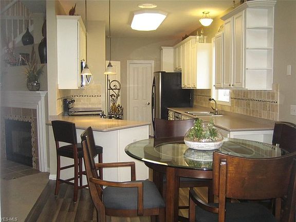 4th image of 8712 Parkside Dr