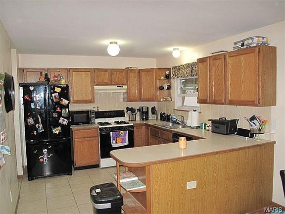 2nd image of 658 Sedan Park Ct
