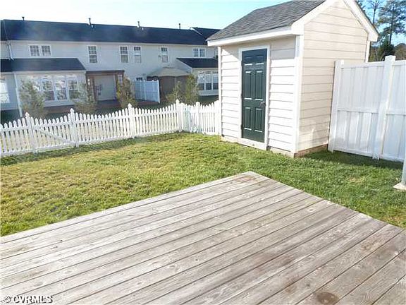 4th image of 908 Pale Moon Dr #908