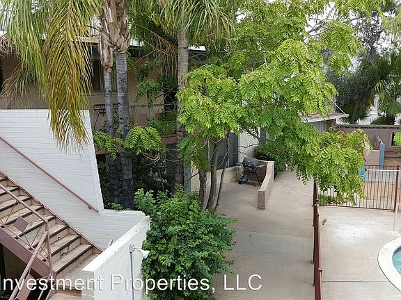 2nd image of 820 E Maryland Ave #8470275
