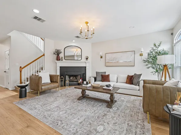 18712 Deep Water Dr, Pflugerville, TX 78660