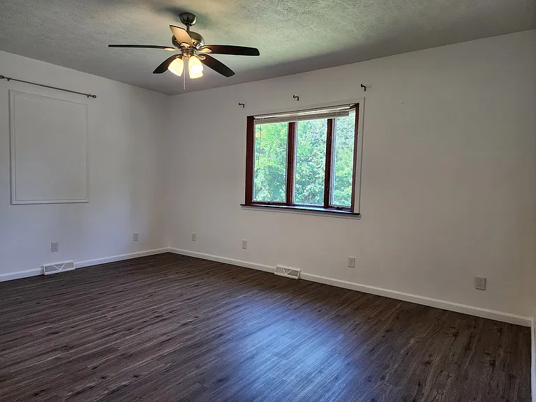 412 Patterson Ave — Photo 11
