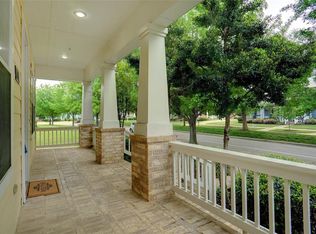 8113 Bridge St, North Richland Hills, TX 76180