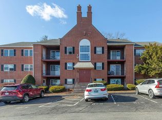 8 Louisburg Sq APT 1, Nashua, NH 03060
