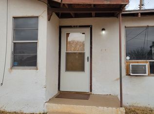 516 W 11th St, Clovis, NM 88101