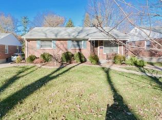 9795 Sherrell Ct, Saint Louis, MO 63119