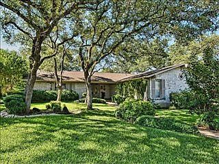 1st image of 11915 Brookwood Cir