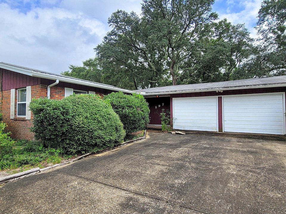 1st image of 297 Echo Cir