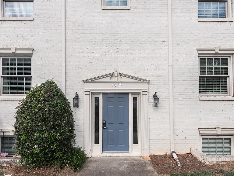 4915 Park Rd #F — Photo 2