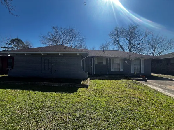1471 Cool Spring Dr, Houston, TX 77088