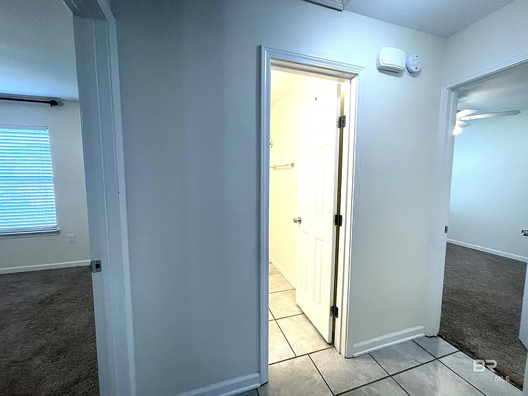 15142 Marem Dr — Photo 25