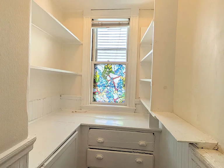 10 Athol St #2 — Photo 11