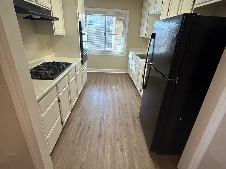 Townhome Kitchen
