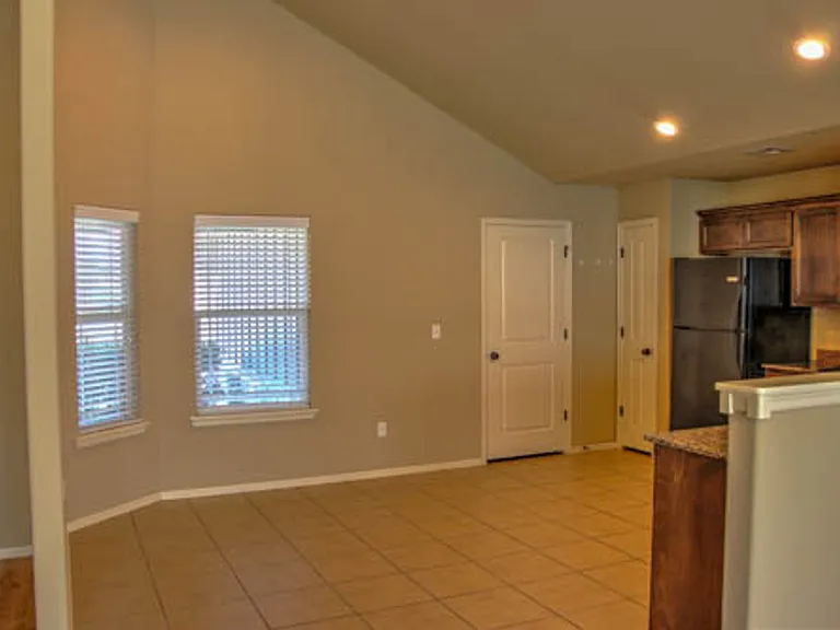 13696 S 87th East Ave — Photo 11