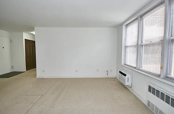 Sold by Keller Williams Realty Landmark | media 31