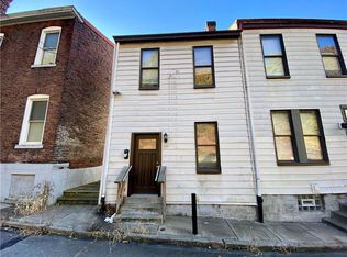 939 Lamont St, Pittsburgh, PA 15212