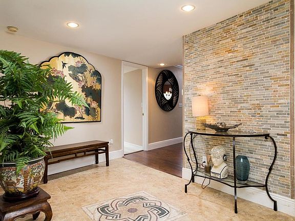 5th image of 1715 Ocean Dr