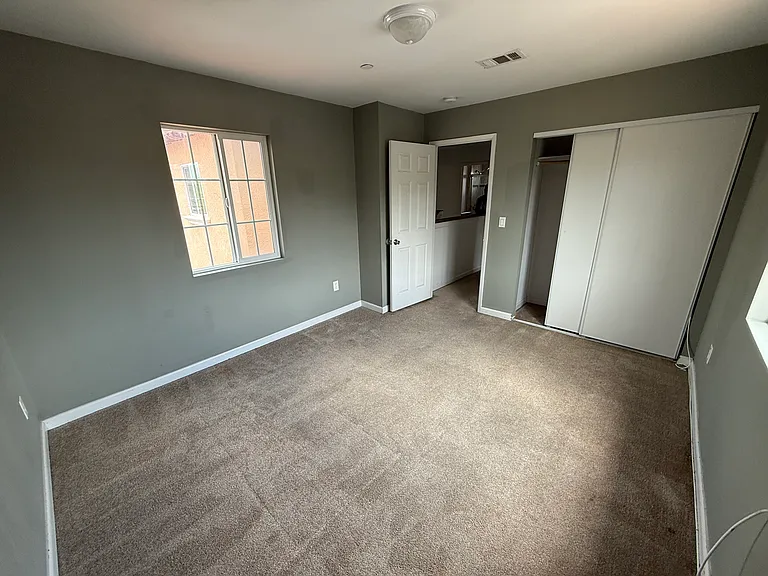1363 Buena Vista Ave #1361 — Photo 24