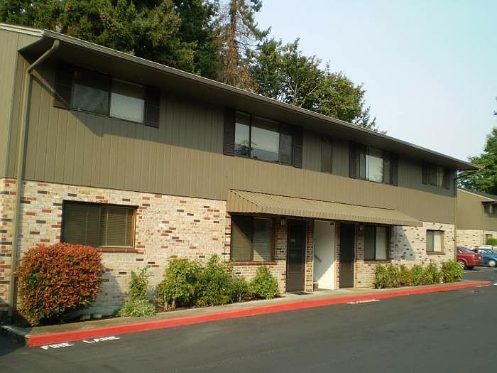Covington Court