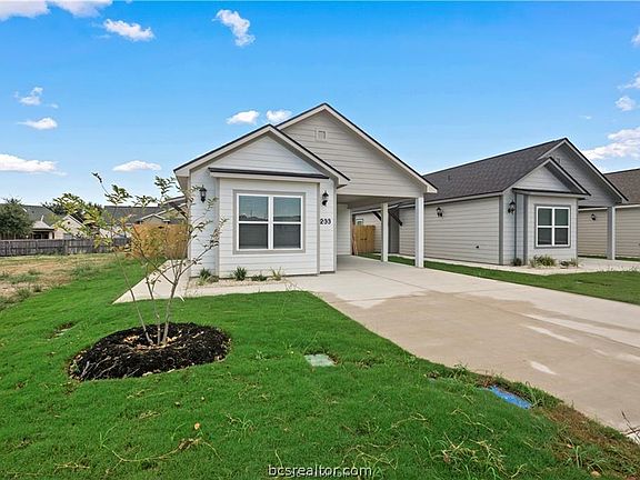 2nd image of 1245 Storm Row Ln