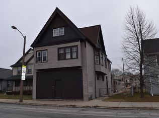 2124 N 12th St, Milwaukee, WI 53205